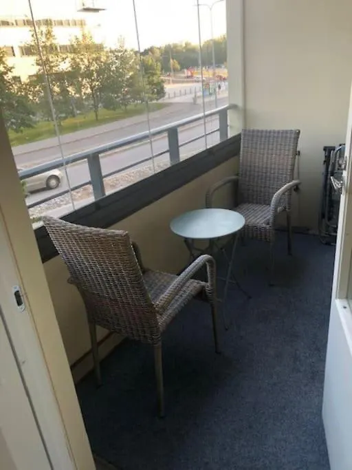 Tilava Kolmio Aseman Vieressae Kaksi Makuuhuonetta Apartment Vantaa